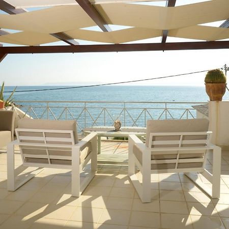 Agali 1 Superior Maisonette กาลามาตา ภายนอก รูปภาพ