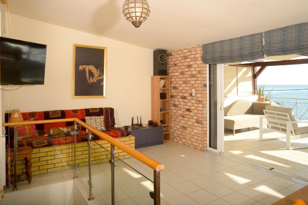 Agali 1 Superior Maisonette กาลามาตา ภายนอก รูปภาพ